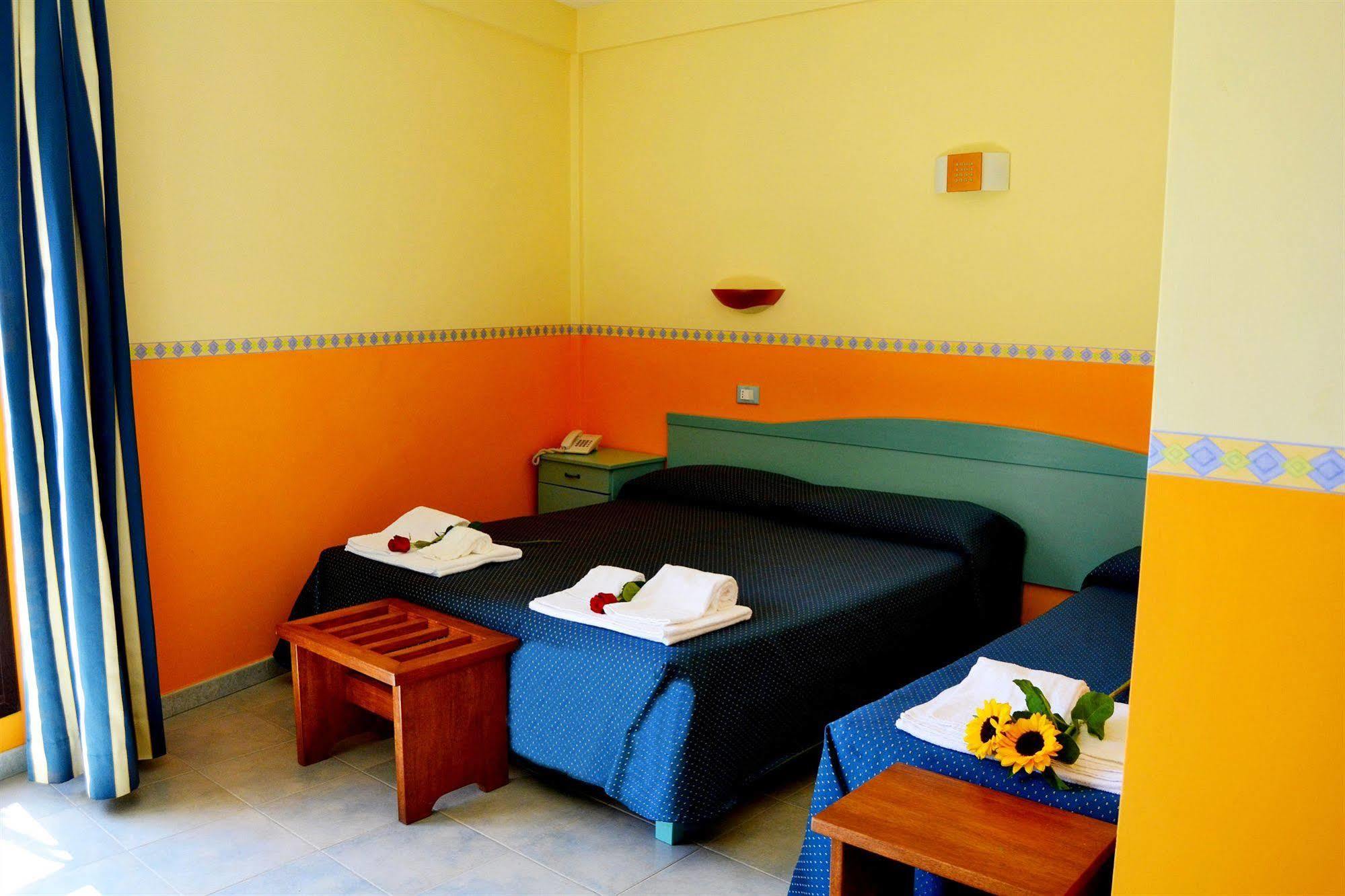 Hotel Costa Antiga 카스텔사르도 외부 사진