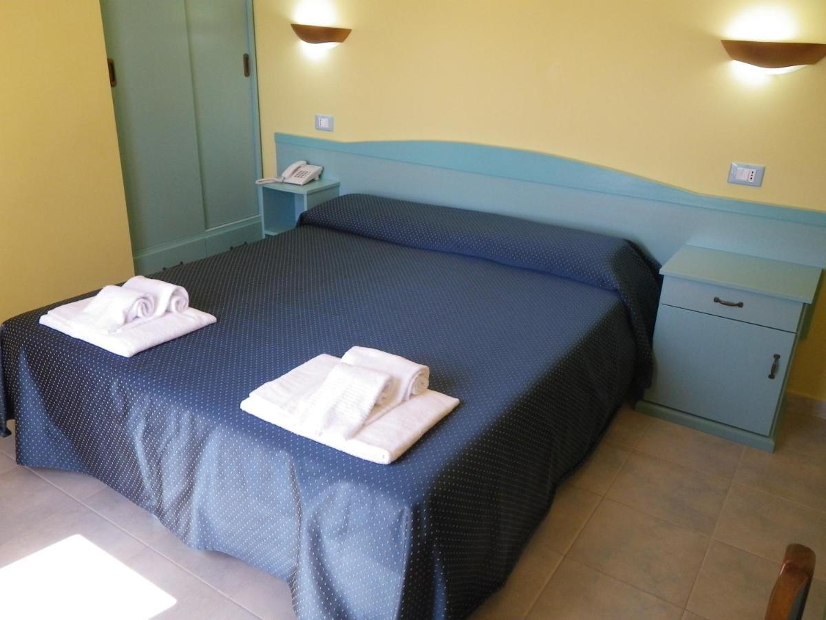 Hotel Costa Antiga 카스텔사르도 외부 사진